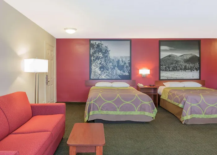 Days & By Wyndham I-40 Hotel